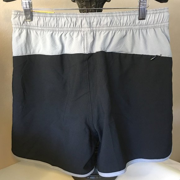 SPEEDO Men's 5.5" UPF Swim Trunks with Pockets  🏄🏊  NEW!!! - Picture 5 of 14